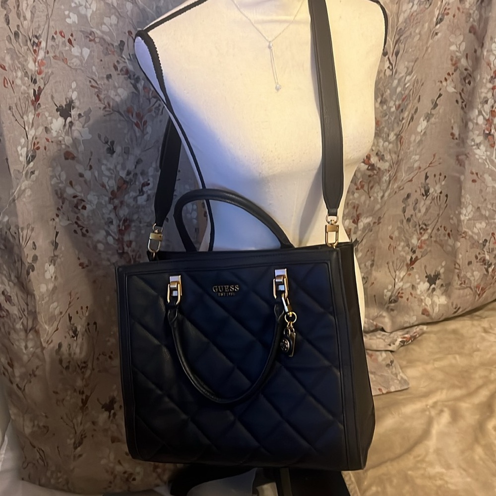 Guess tote bag